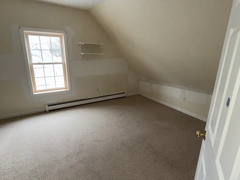 211 N Main St #4 — Photo 3