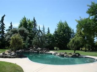 10930 Star Ave, Waterford, CA 95386