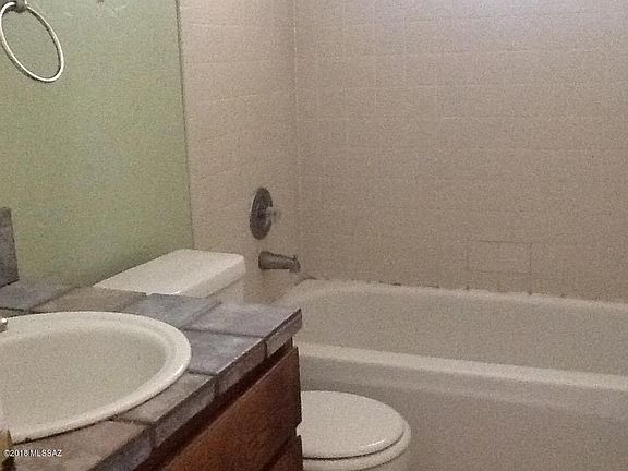 5th image of 15667 N Twin Lakes Pl