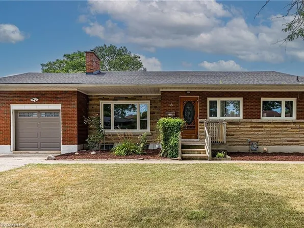 18 Masterson Dr, Saint Catharines, ON L2T 3P1