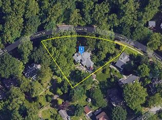 831 Crown St, Morrisville, PA 19067