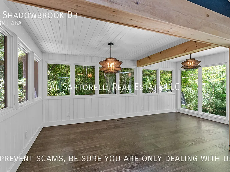9 Shadowbrook Dr — Photo 16