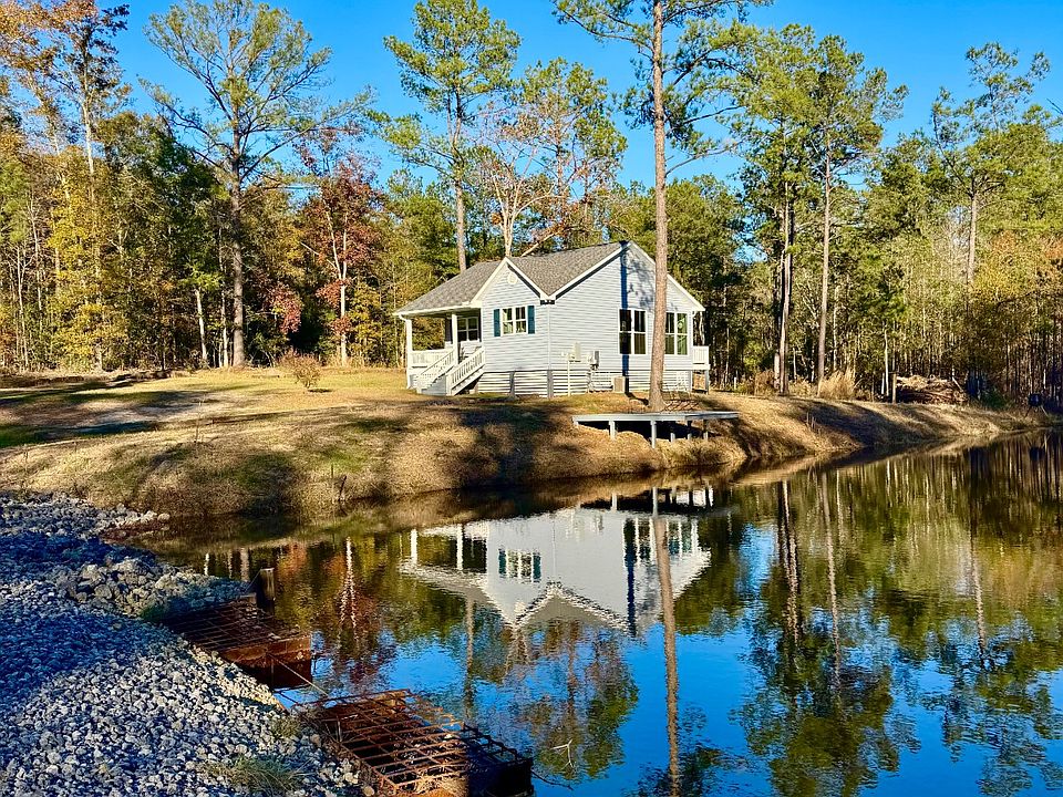 1st image of 42518 Dixon Rd S