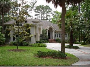 89 Peninsula Dr, Hilton Head Island, SC 29926