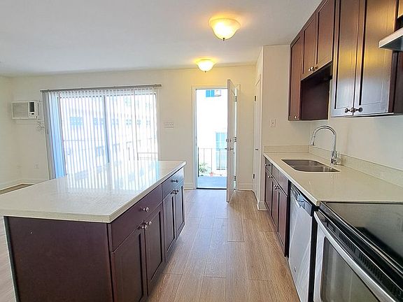 5th image of 3921 Prytania St #3921-2C-6