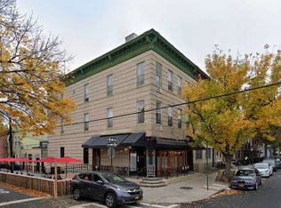 566 Onderdonk Ave, Flushing, NY 11385