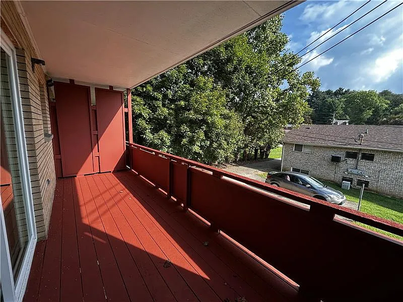 2 bed, $700 — Photo 4
