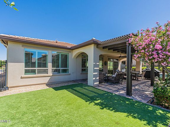 5th image of 749 E SUGAR APPLE Way
