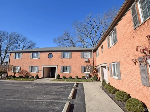 5359 Dunmore Dr, Dayton, OH 45459