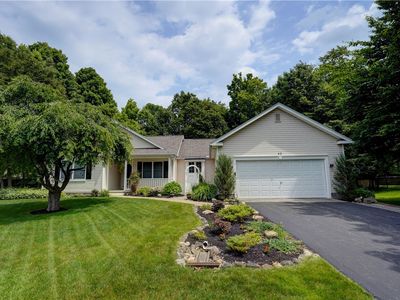 40 Little Glen Rd, Pittsford, NY, 14534