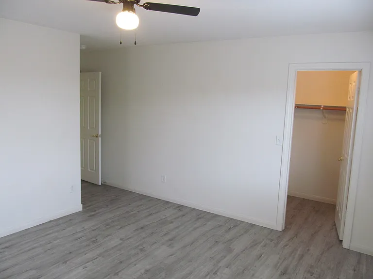 9600 Rainfall Ave — Photo 25
