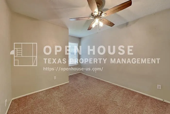 6915 Renfro Dr — Photo 16