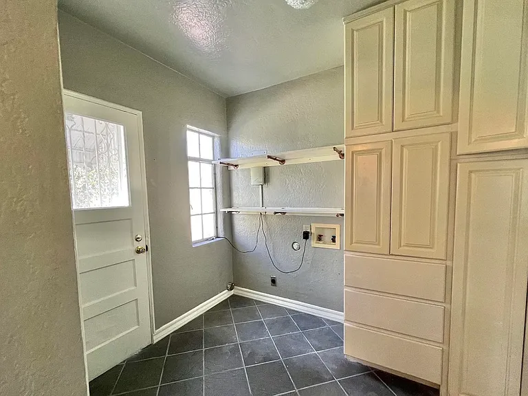 4785 Cumberland Cir — Photo 26