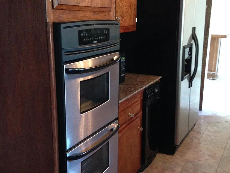 20951 Surge Ln — Photo 2