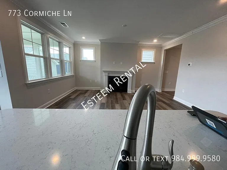 773 Cormiche Ln — Photo 6