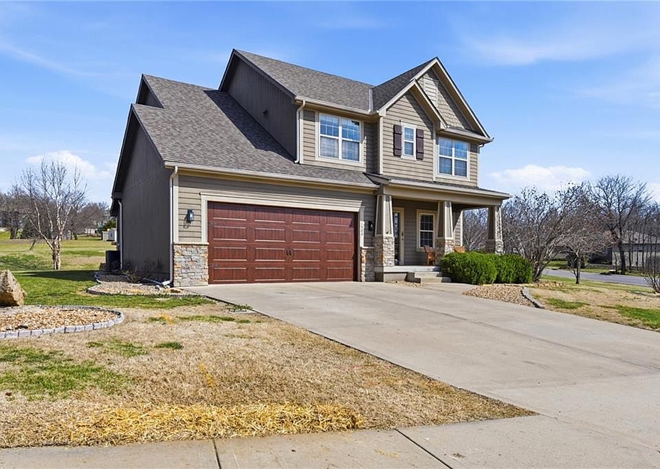 1st image of 1500 Whispering Rdg