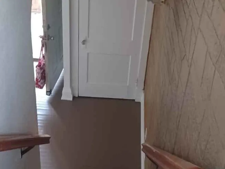 1012 Kelsey Ave — Photo 2