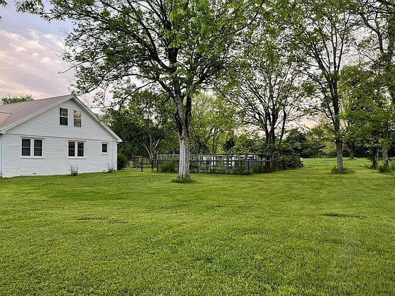 3rd image of 626 Murray Kittrell Rd