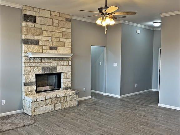 3rd image of 7249 Tuscany Dr