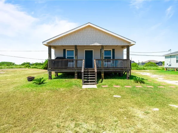 274 Post Oak Ln, Rockport, TX 78382