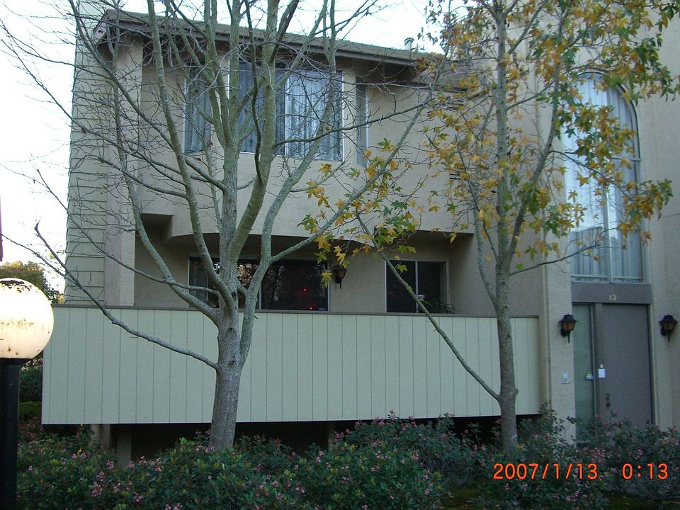 2nd image of 2121 Vale Rd APT 12