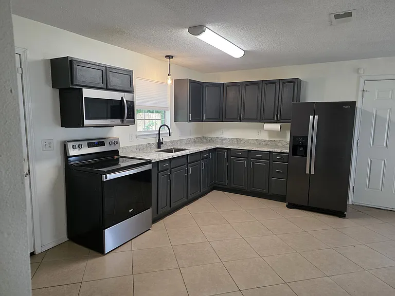 226 Carys Ln — Photo 20