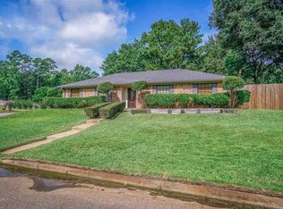 701 Willowood St, Longview, TX 75604