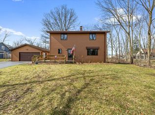 7312 W Wind Lake Rd, Wind Lake, WI 53185