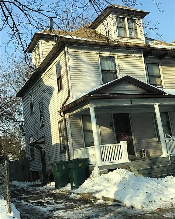 2nd image of 7 Renwood St