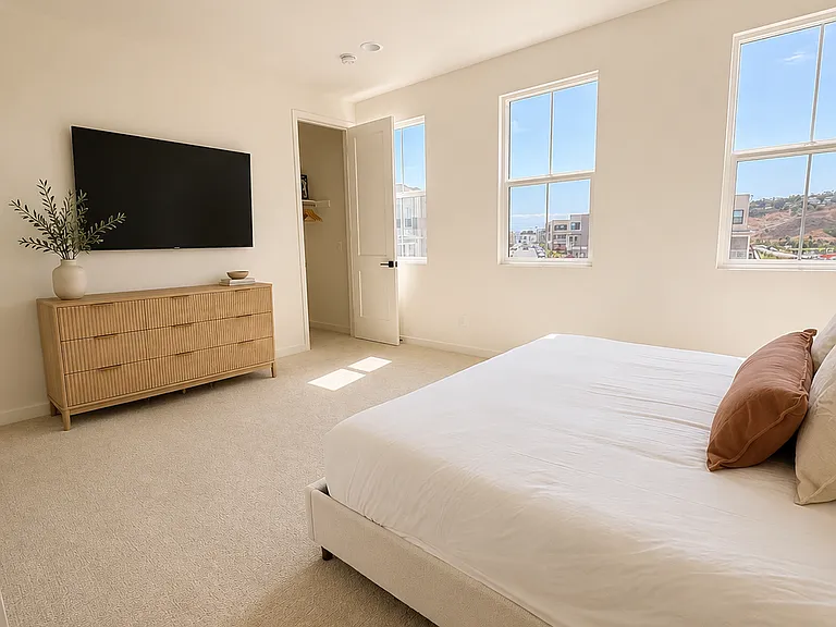 2533 Thyme Way — Photo 4