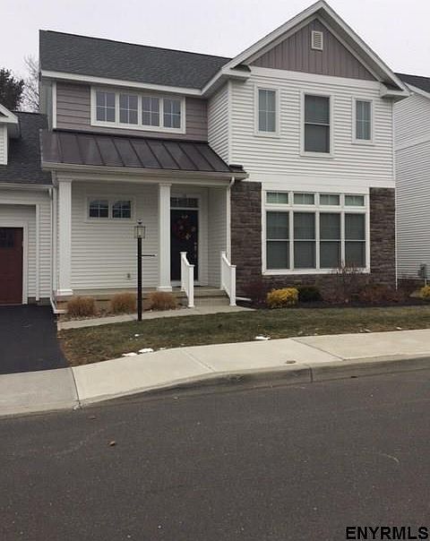 1st image of 16 Sycamore Dr