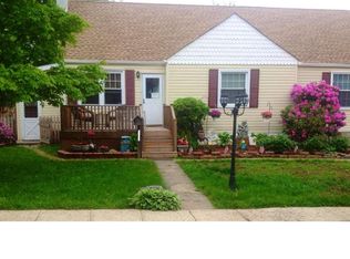 219 Clover Ave, Croydon, PA 19021