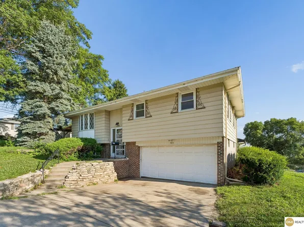 7804 Seymour St, Ralston, NE 68127