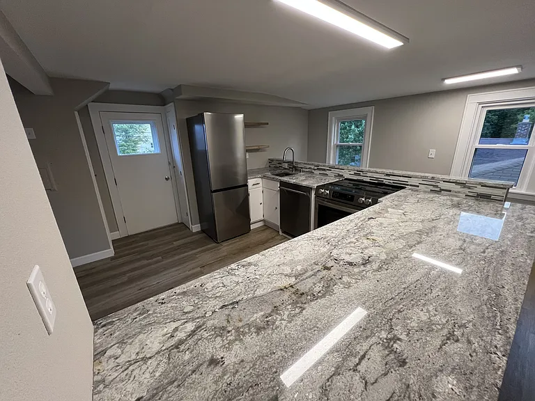 1427 Madison Ave — Photo 1