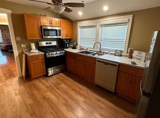 428 24th Ave APT 2, Bellwood, IL 60104