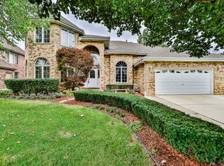 10840 Grandview Dr, Palos Park, IL