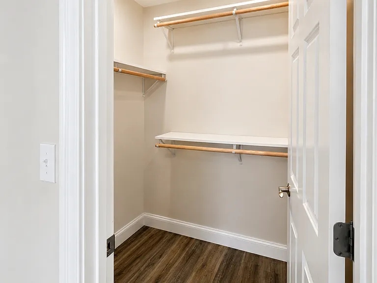 31 Aspen Ave — Photo 10