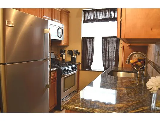 Sold by Calabrese Real Estate | media 10