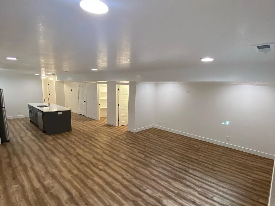 Family Room & Kitchen