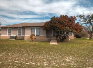 404 N Patterson Ave, Florence, TX 76527