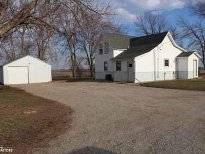 1885 260th St, Garner, IA, 50438