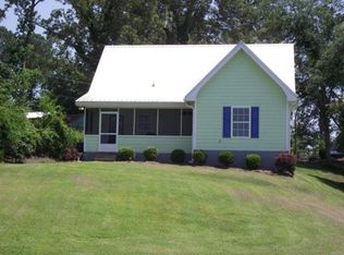 129 Riverside Dr, Cobb, GA 31735