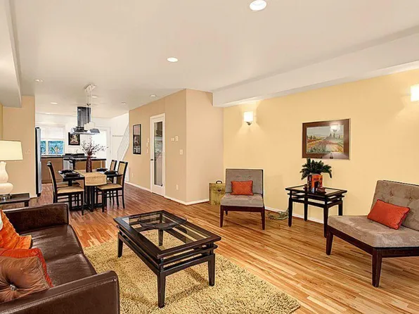 300C 26th Ave E, Seattle, WA 98144