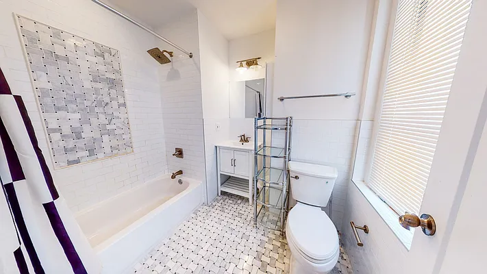 Rented by Barlavi Inc. | media 6