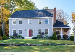 215 Hope Ave, Portland, ME 04103