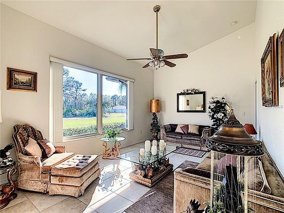 5th image of 4450 Orchid Dr