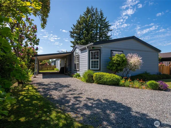 124 N Central Avenue, Sedro Woolley, WA 98284