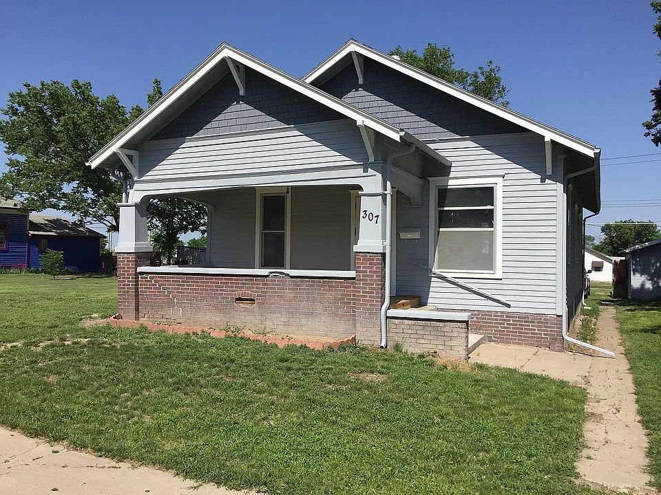 307 E 6th St, Mccook, NE 69001 MLS 32723 Zillow