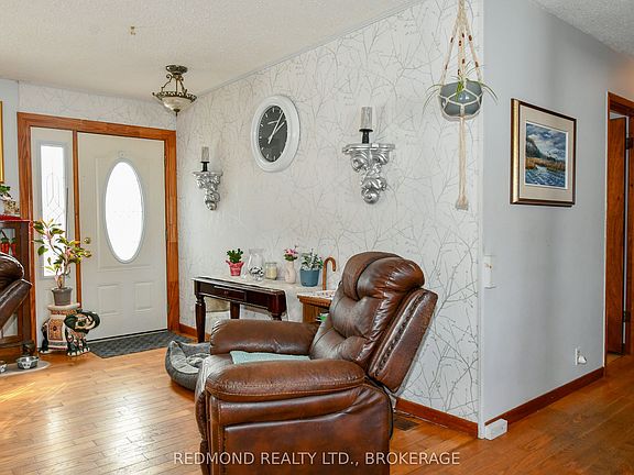 4th image of 84 Berry Rd