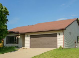 405 Hilltop Rd, Champaign, IL 61822